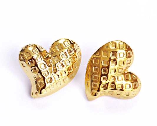 Twisted Heart Studs
