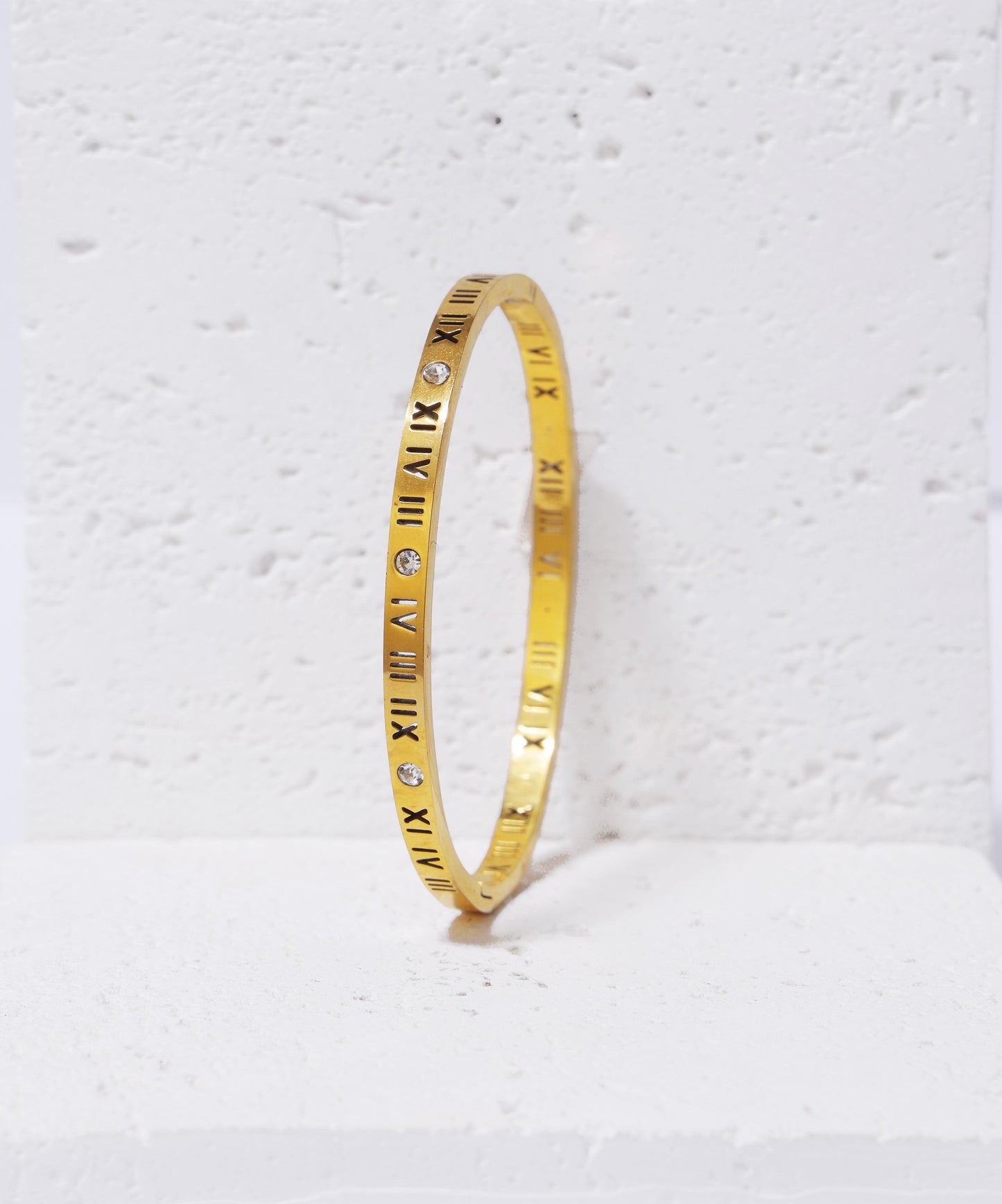 Roman Cuff